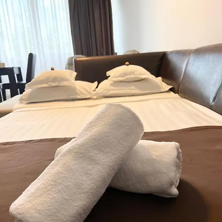Apartment Summerland 1 Mamaia